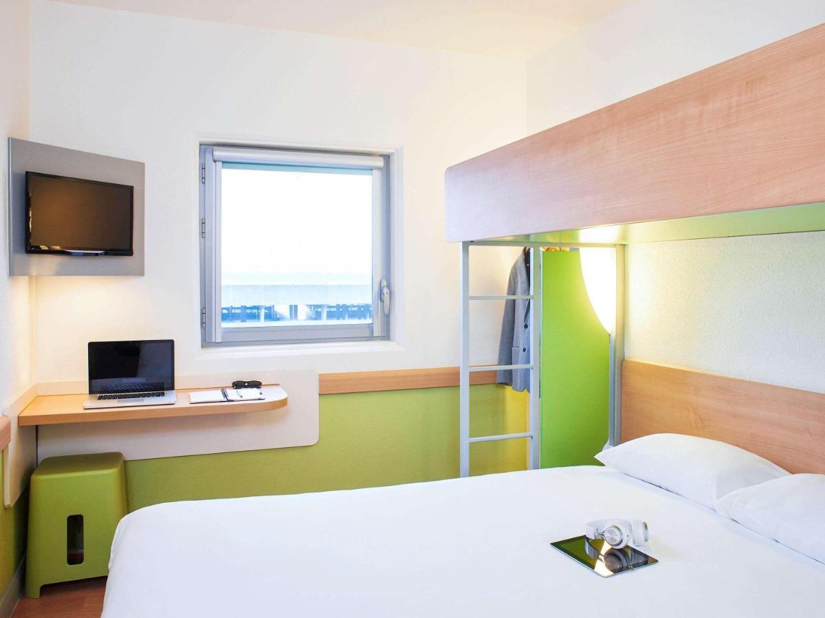Ibis Budget Birmingham Airport Terminal Building - Nec Bickenhill Bagian luar foto