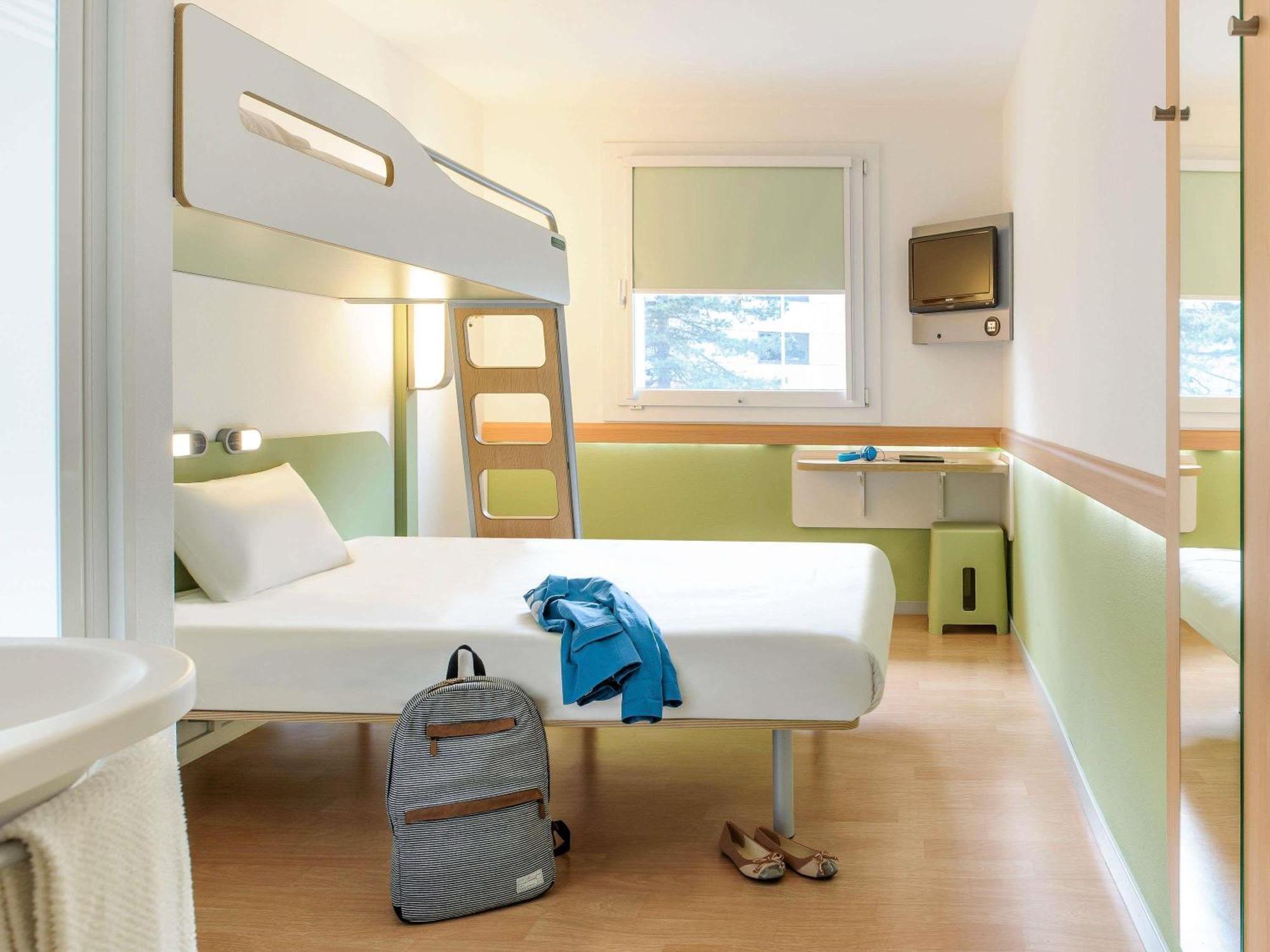 Ibis Budget Birmingham Airport Terminal Building - Nec Bickenhill Bagian luar foto