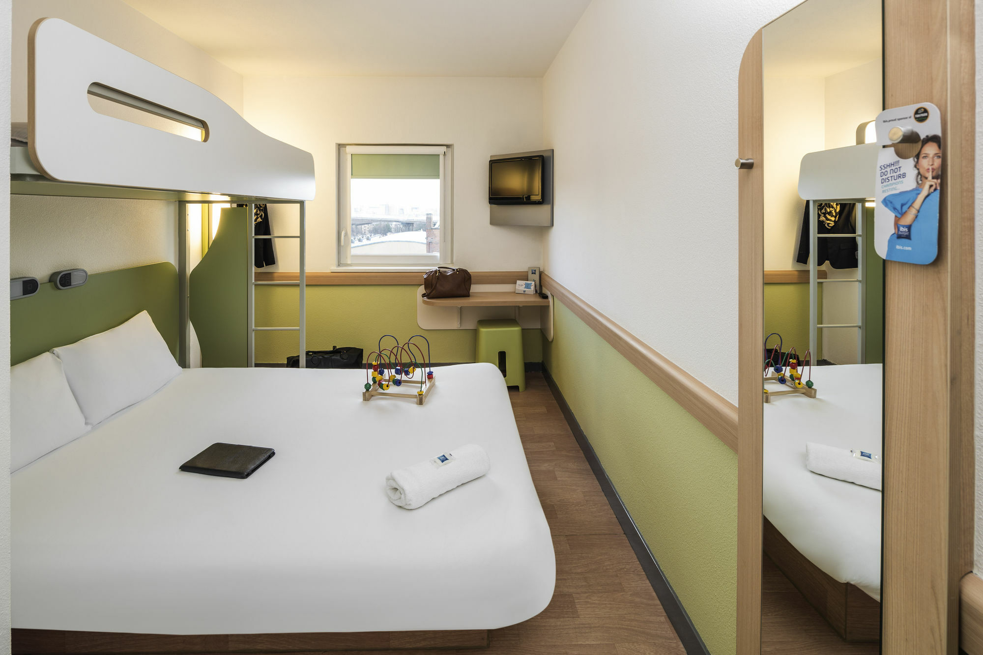 Ibis Budget Birmingham Airport Terminal Building - Nec Bickenhill Bagian luar foto